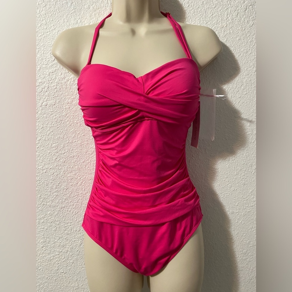 Anne Cole Fuchsia Twist-Front Ruched Swimsuit Size 6